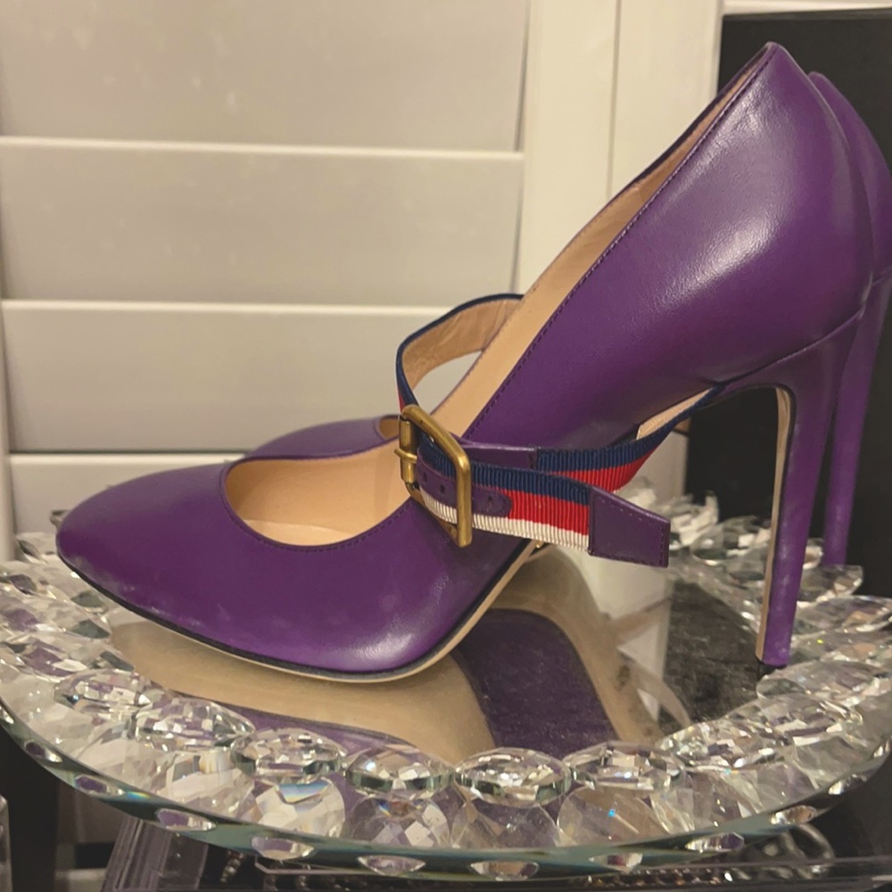Brand New Gucci Sylvia Purple Pumps Heels 39
